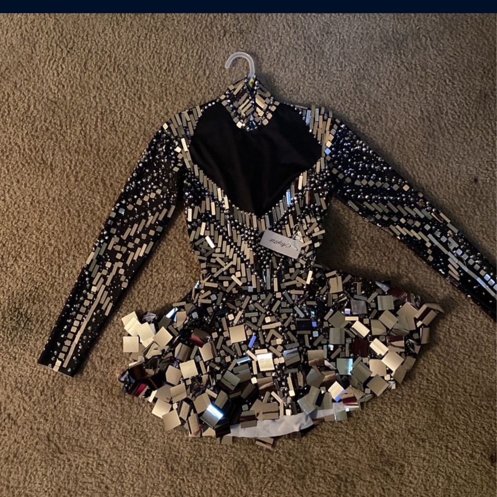 Clothing, Shoes, & Accessories - Women's clothing